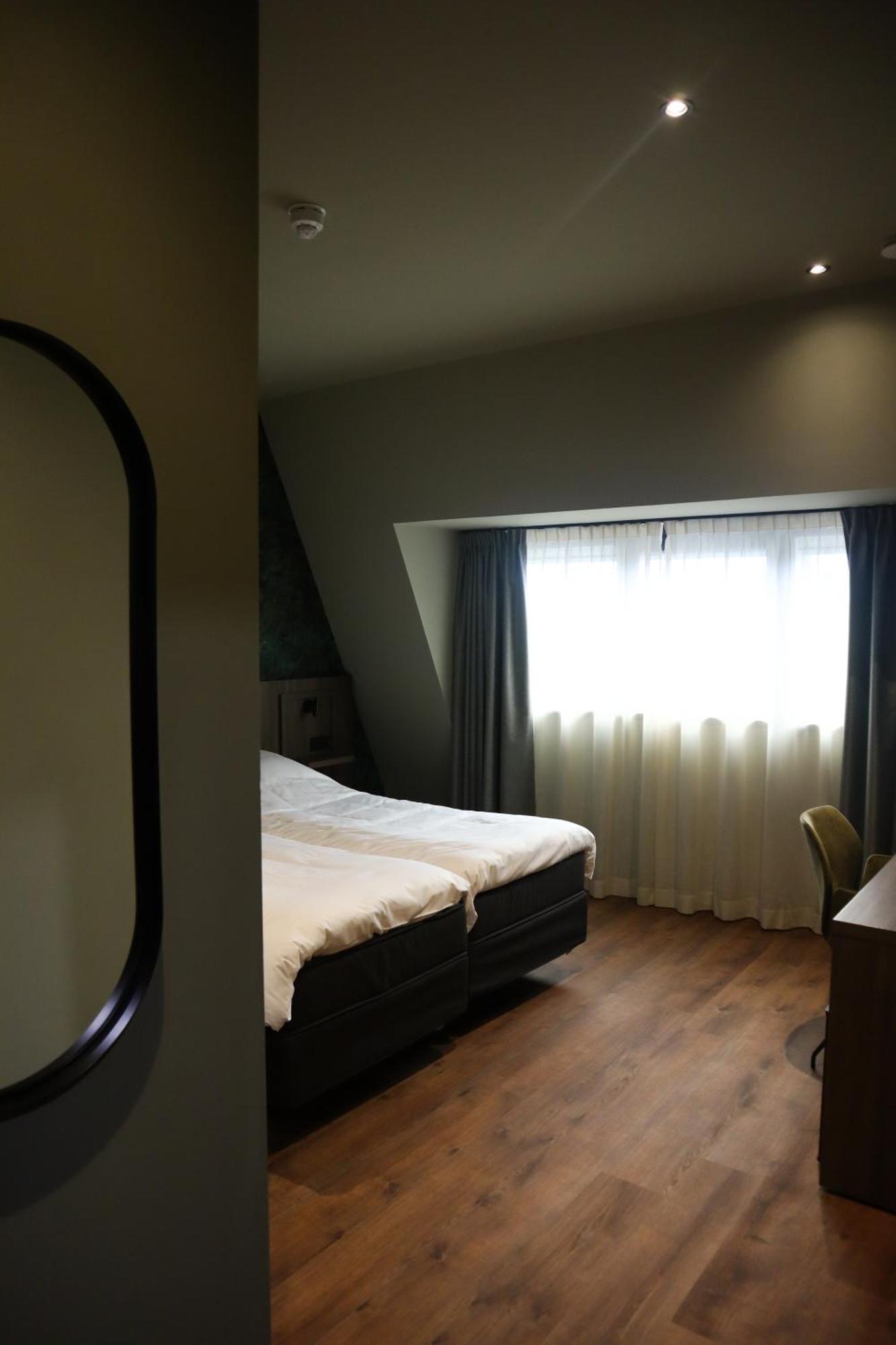 Hotel Central Roosendaal Exterior foto